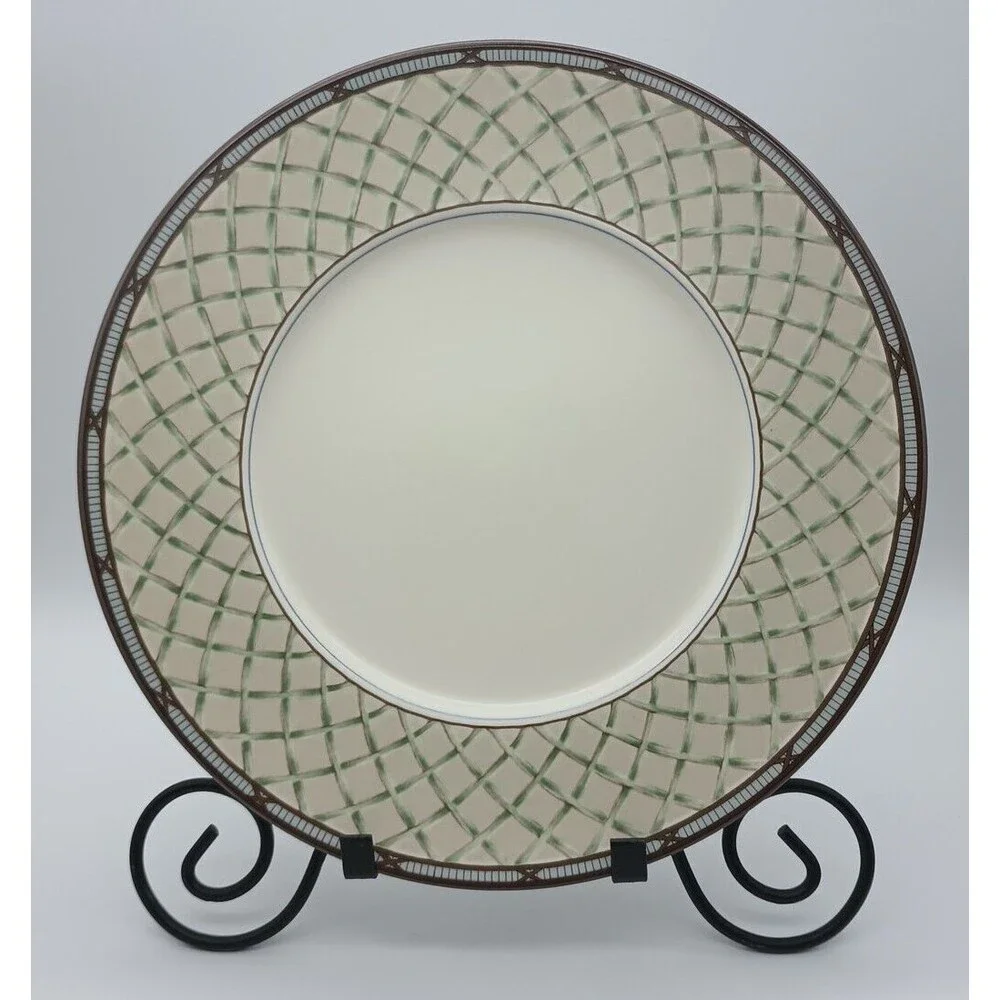 Mikasa Garden Trellis Chop Plate Charger CA229 Intaglio 12.5"